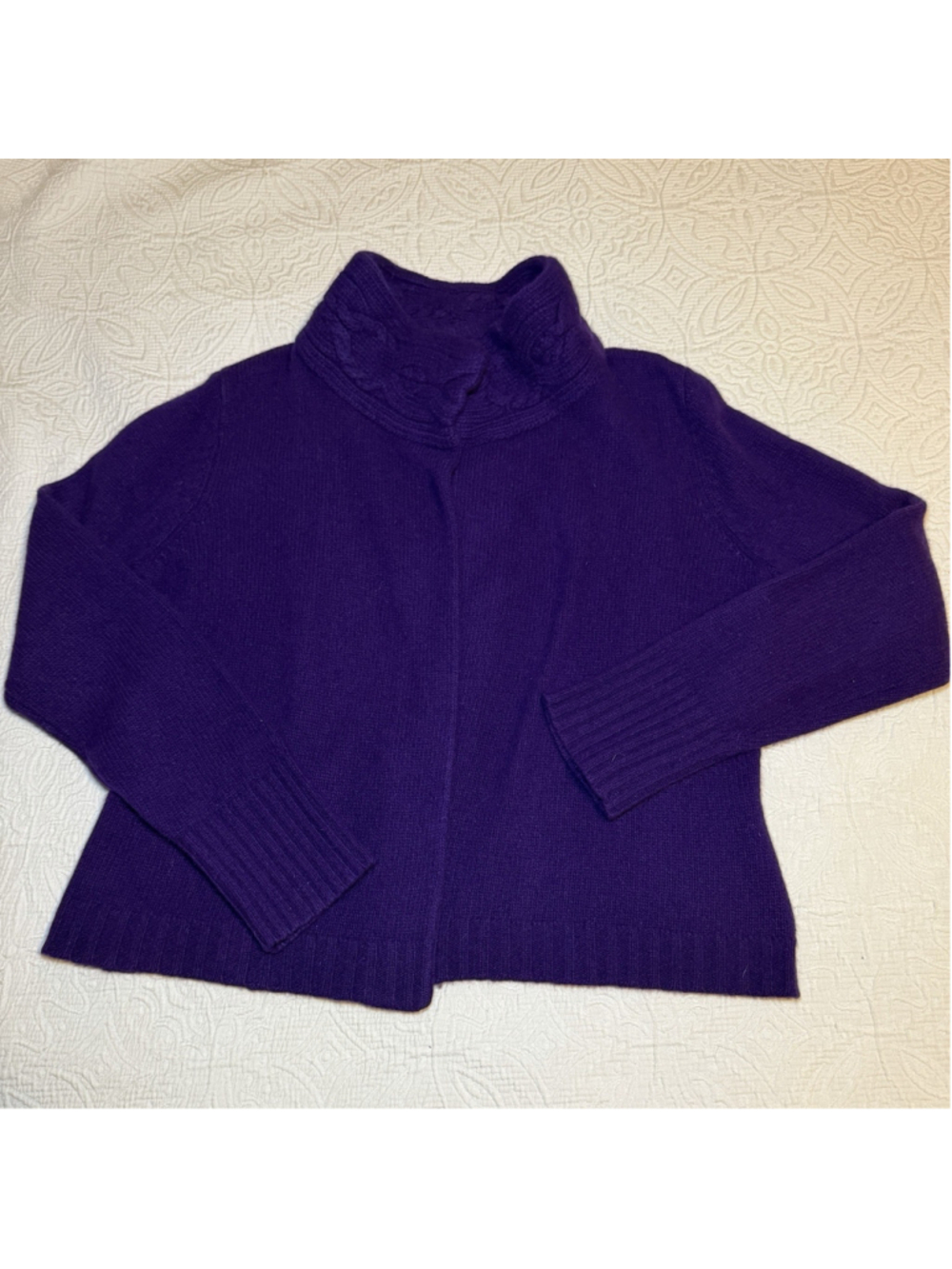 Ralph Lauren women’s purple cardigan no buttons sz M See Sm Repair In Last Pic